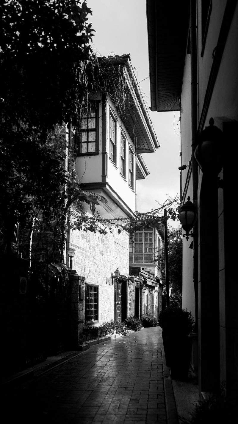 Porzellanparadies GmbH - Image 14